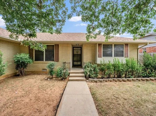 3016 Shadybrook Dr, Midwest City, OK 73110