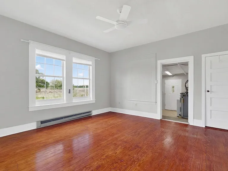 3021 County Road 467 — Photo 15