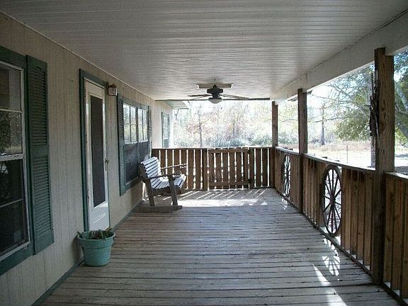 2nd image of 26 Deer Ln