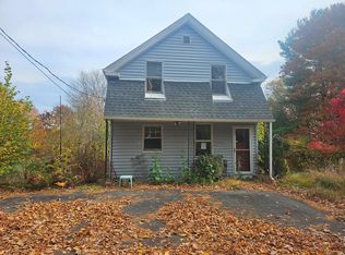 120 1/2 Pine Hill Ave, Johnston, RI 02919