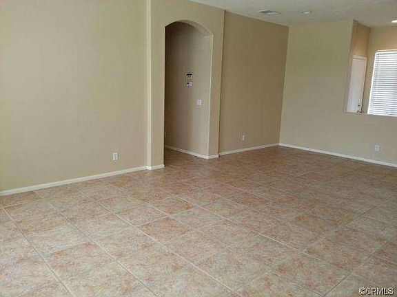 2nd image of 2572 Threewoods Ln