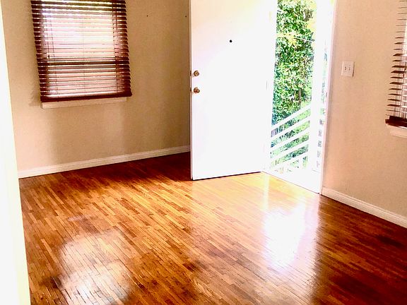 4th image of 837 Hilldale Ave #837