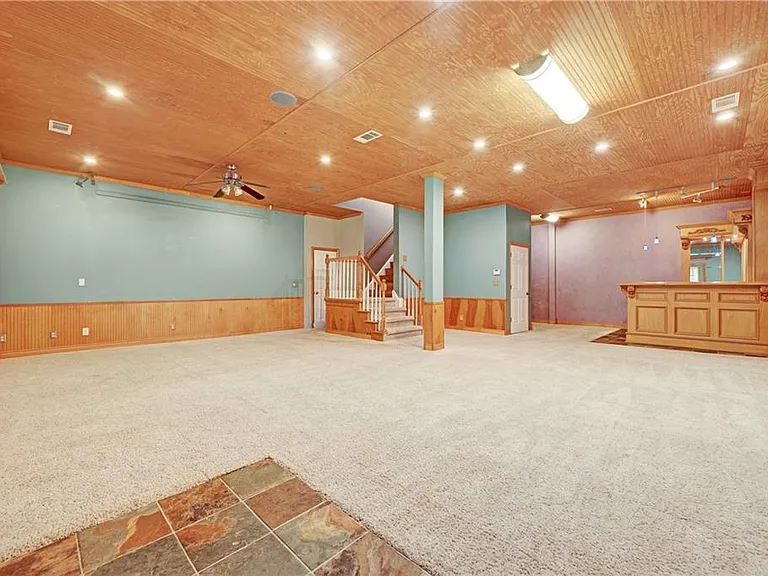 1566 Greyson Rdg — Photo 34