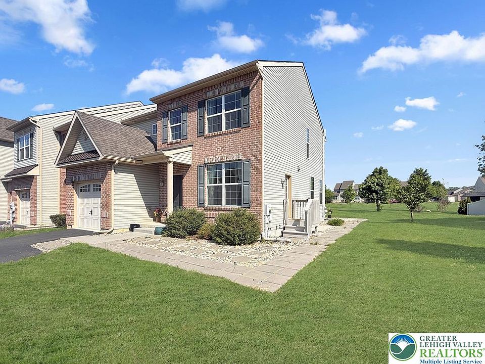 1st image of 4472 Elmwood Dr