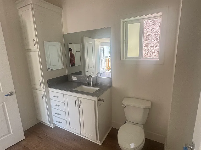 1035 Estudillo St #A — Photo 7