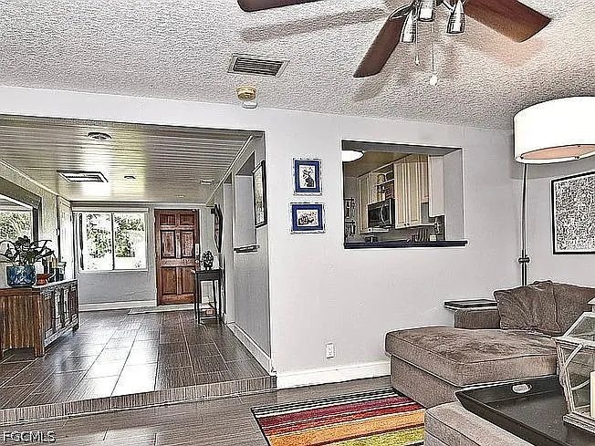 3218 Anderson Pl — Photo 10