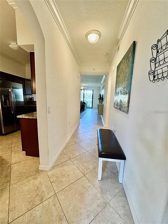 2 bed, 2.0 bath, 1121 sqft, $5,500 — Photo 3