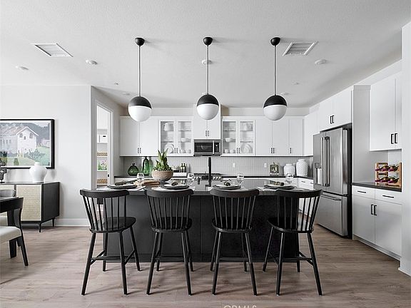2nd image of 18184 Aerie Way