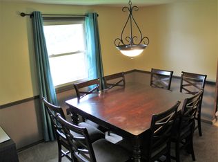 5706 Jennifer Dr E, Lockport, NY