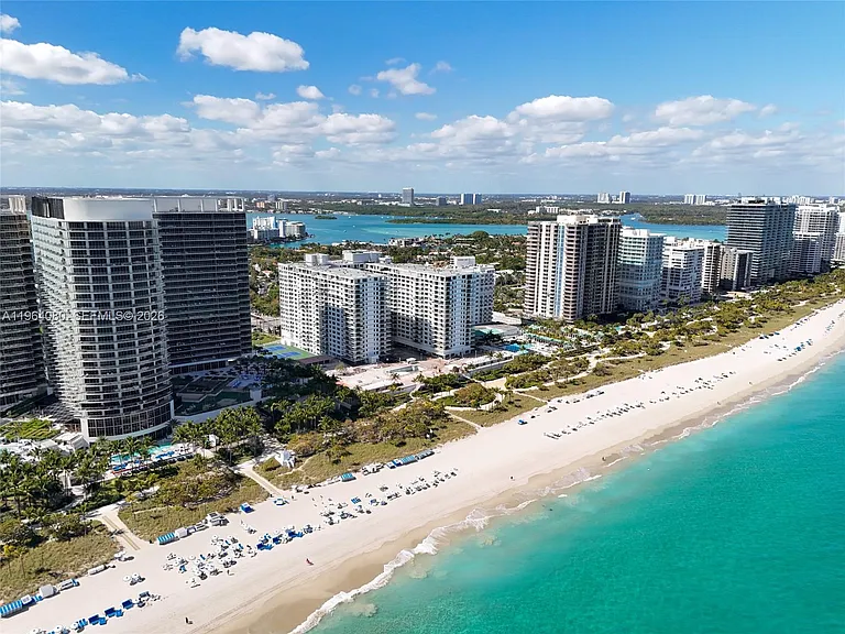 9703 Collins Ave #2515 — Photo 35