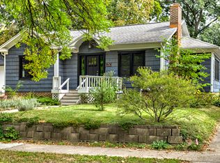 712 Ridgewood Ave, Ames, IA 50010