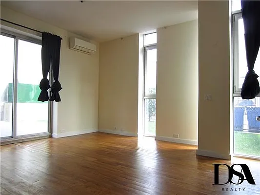 Rented by DSA Realty | media 33