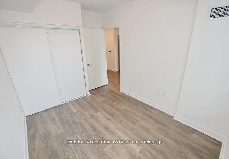 195 Redpath Ave #1413 — Photo 5