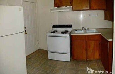2nd image of 515 S 54th St