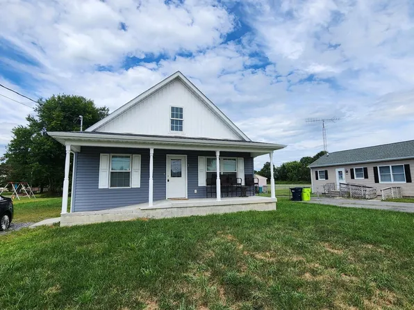 2 N 1st St, Greenwood, DE 19950