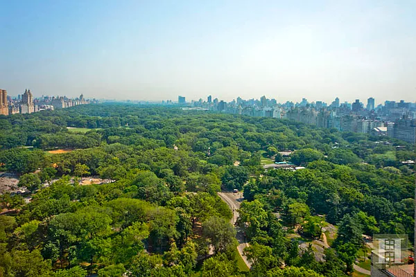 Rented by Halstead Real Estate | media 8