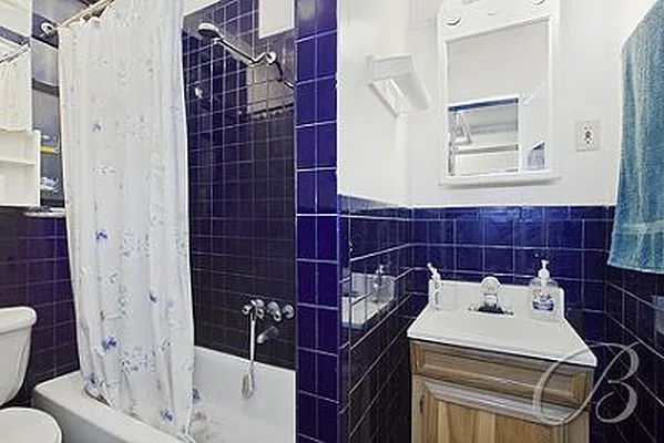 Sold by Bellmarc Realty | media 10