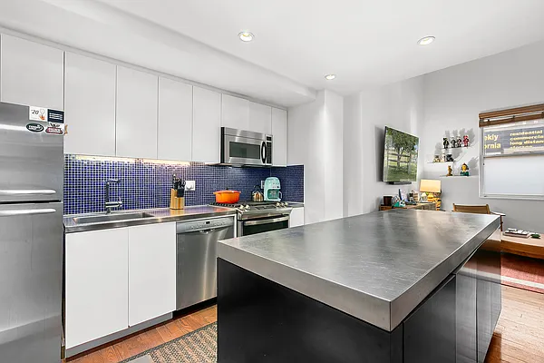 Rented by Corcoran | media 10