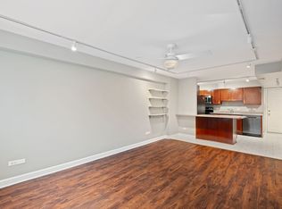 5854 N Kenmore Ave APT 2B, Chicago, IL 60660