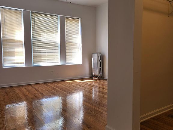 3rd image of 6815 S Harper Ave #2