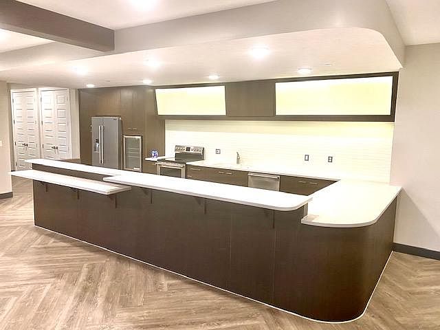 2nd image of 5194 N Villas Dr #5-105