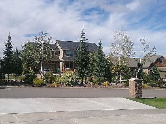 Beautiful waterfall meridian