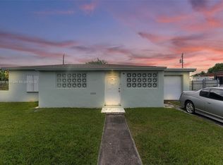 14720 Polk St, Miami, FL 33176
