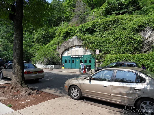 Sold by City Connections Realty | media 2