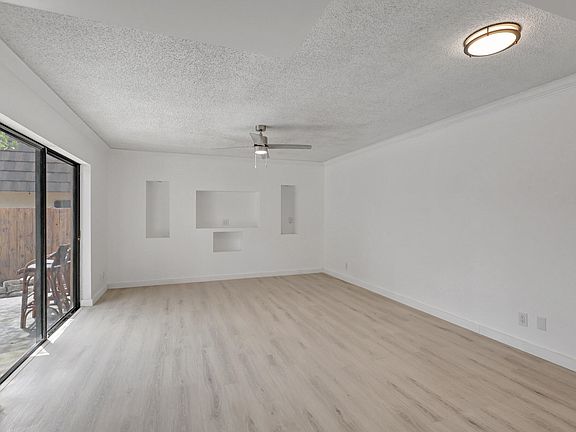 4th image of 4079 Palm Bay Circle #D