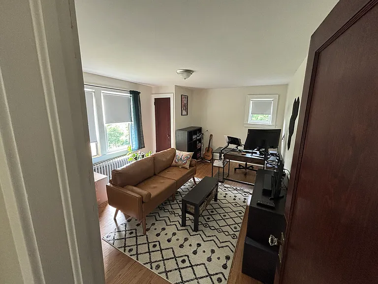 128 Maple Ave — Photo 7