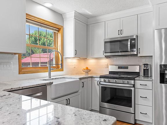 4th image of 13355 E Marigold Ct