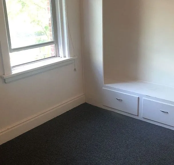 405 NE Oak St — Photo 16