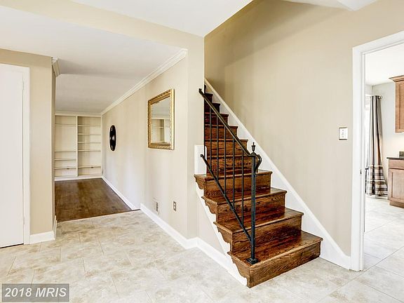 3rd image of 16809 Baederwood Ln