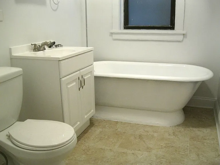 2516 N. Kedzie LP — Photo 36