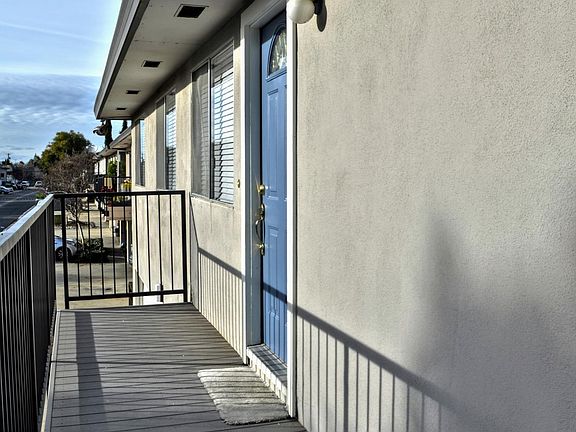 2nd image of 4843 Capay Dr