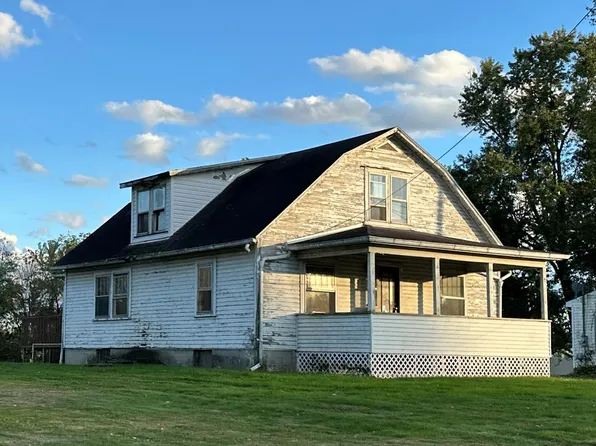 72 Franklin Dr, Little Hocking, OH 45742