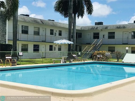 4th image of 6211 SW 37th St APT 112