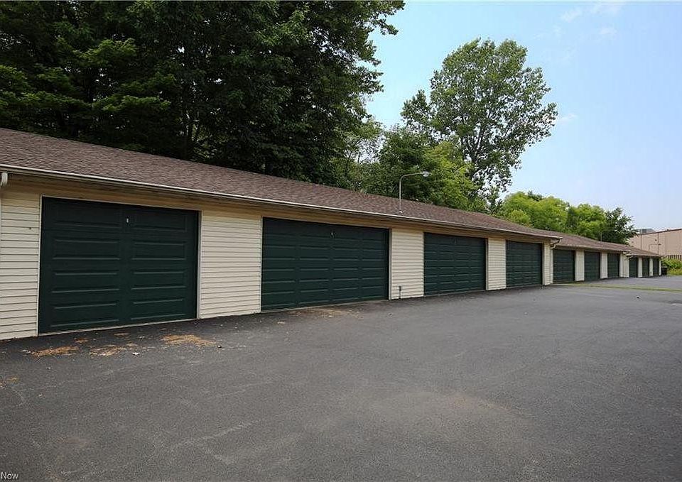 1st image of 7398 Eisenhower Dr Unit 2