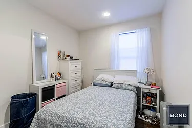 Rented by Bond New York