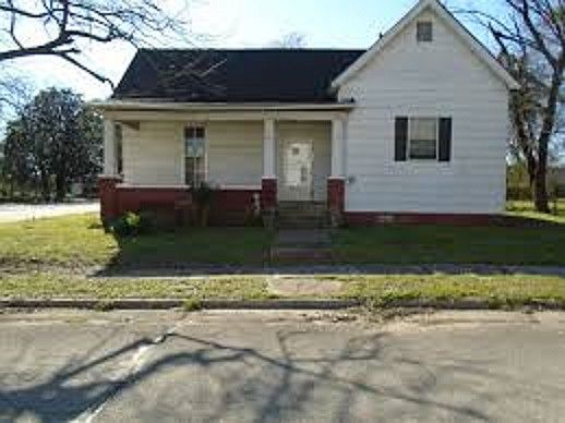 1st image of 303 Burkett St