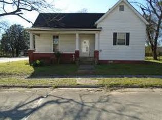 303 Burkett St, Jackson, TN 38301