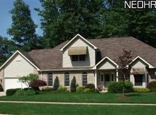 6264 Jamestowne Dr, Cleveland, OH 44130