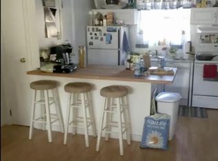 25 Thomas Ave #7, Buzzards Bay, MA 02532