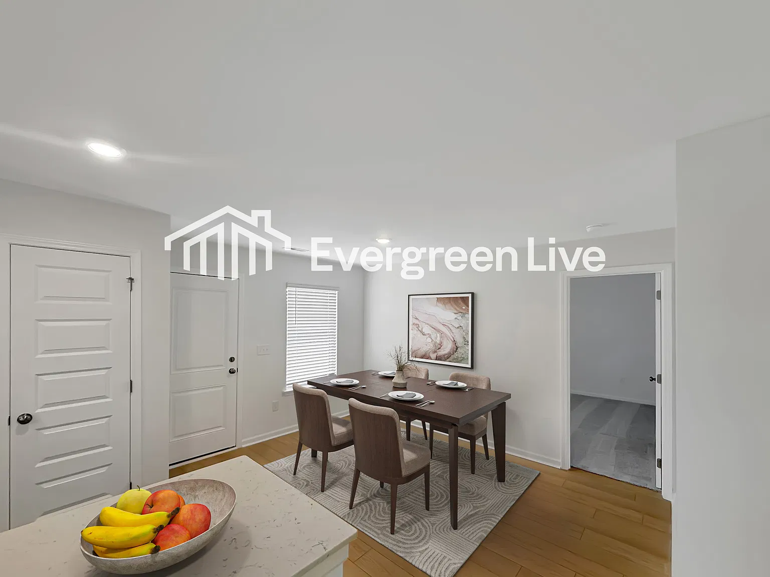 3 bed, 2.0 bath, 1318 sqft, $1,505 — Photo 4