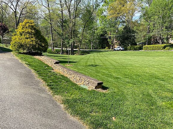 4th image of 4717 Locksview Rd