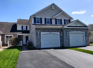 32 Foxe Cmns, Rochester, NY 14624