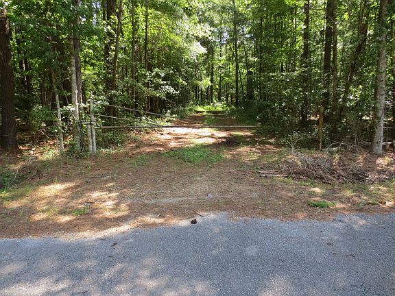 2nd image of 166 Bash Blackwell Rd