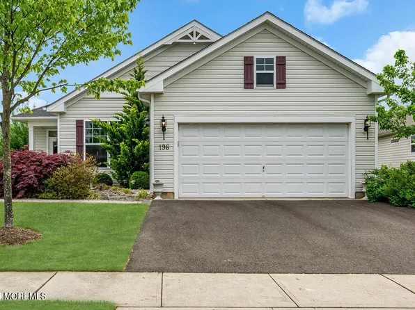 196 Wintergreen Drive, Manalapan, NJ 07726
