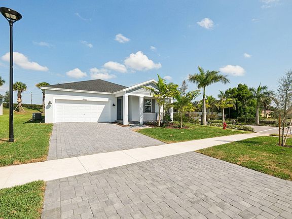 3rd image of 8702 Dahlia Circle