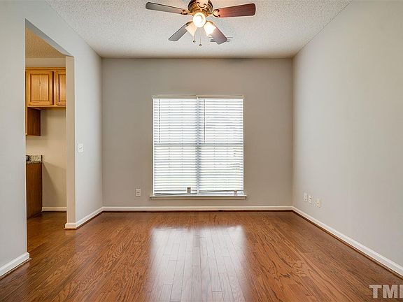 5th image of 1143 Briarwood Dr